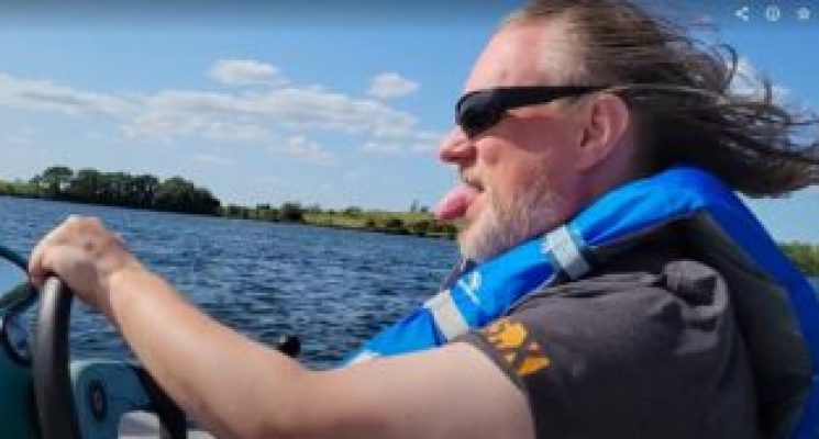 A-driving-boat-340x168